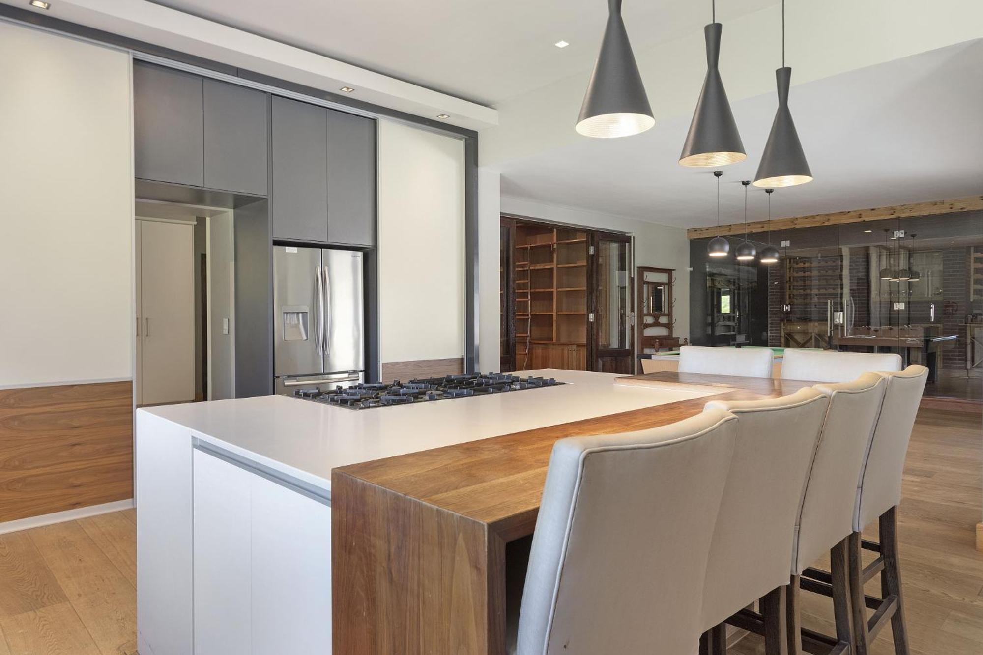 Vineyard Manor At 13 Vines By Hostagents Villa Somerset West Exterior photo